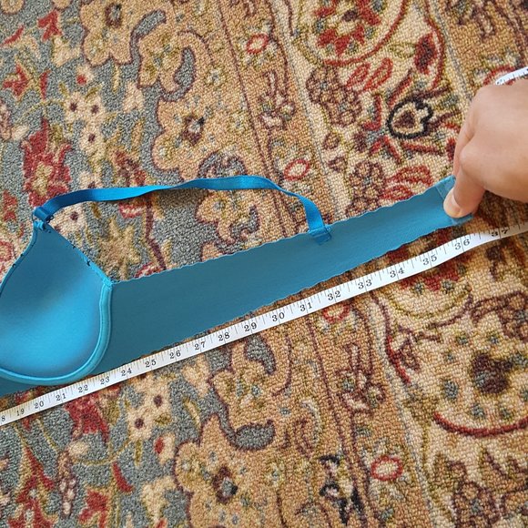 34B smooth seamless raw edge star print bra lot - Picture 5 of 5